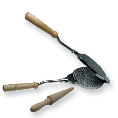 7 Best Pizzelle Makers of 2018 - Reviews of Pizzelle Makers and Irons