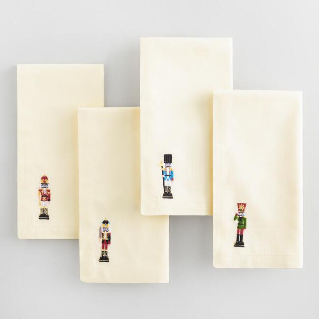 15 Best Christmas Napkins for 2017 Festive Cloth and Paper Christmas